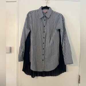 Laurie Felt Striped Button-Up Shirt with Pleated Back size S (X122)